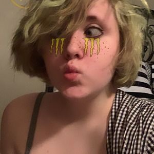 Meet your Posher, Riley